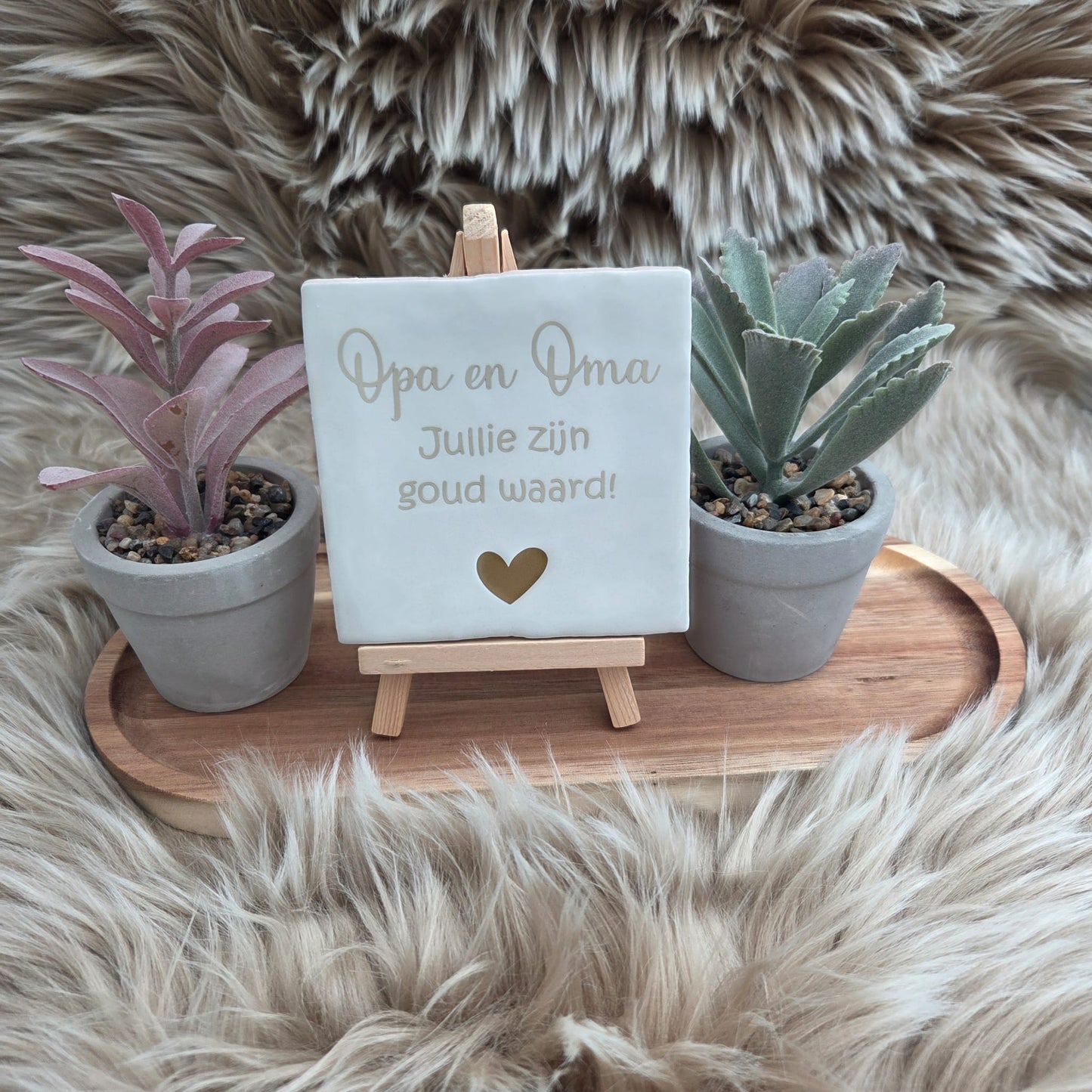 Robuust wenstegeltje:  Opa en Oma jullie zijn goud waard