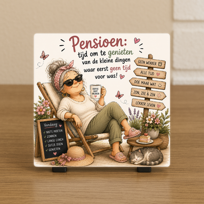Spreuktegeltje “Pensioen: tijd om te genieten van de kleine dingen waar geen tijd voor was”