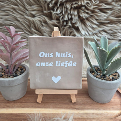 Robuust wenstegeltje: Ons huis, onze liefde