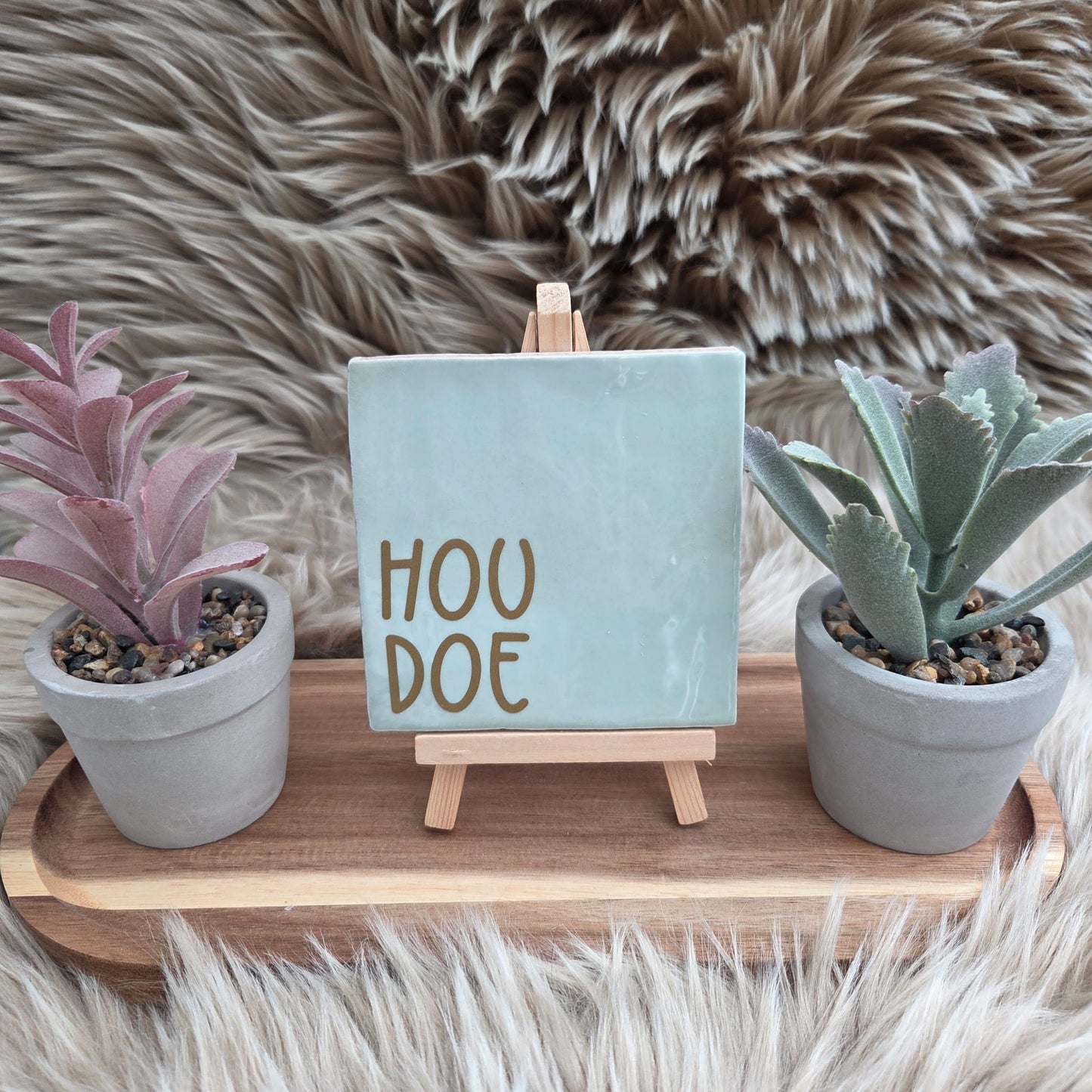 Robuust wenstegeltje:  Hou doe