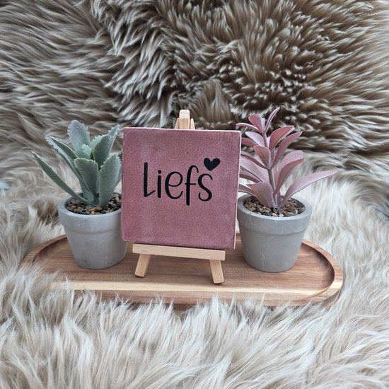 Robuust wenstegeltje: Liefs