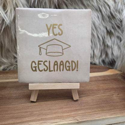 Robuust wenstegeltje:  Yes geslaagd!