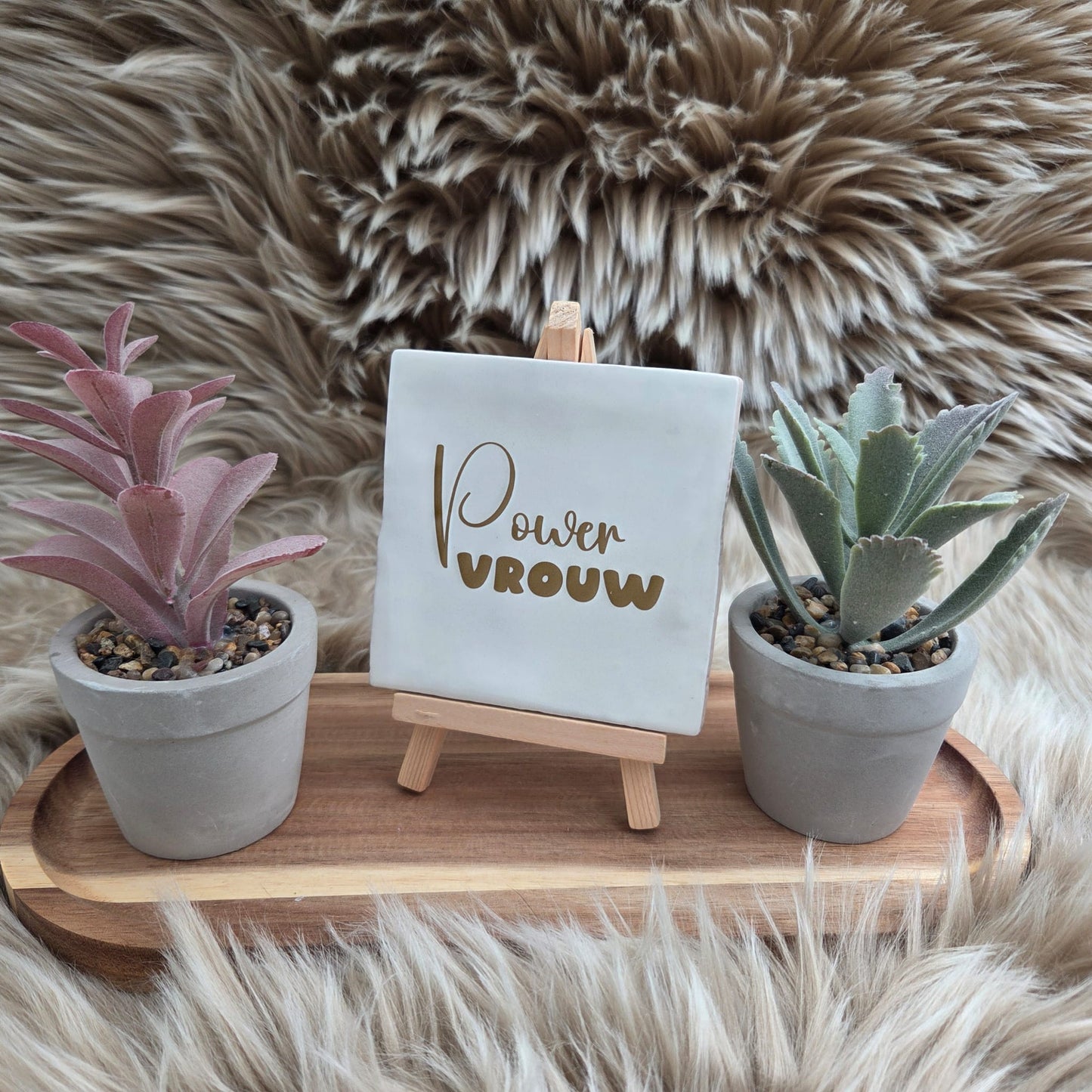 Robuust wenstegeltje: Powervrouw